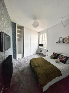 Bureau + appartement 4 personnes